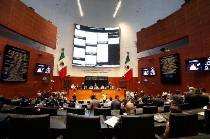 Sheinbaum propone aplazar elección judicial a 2028 y modificar reglas del proceso electoral