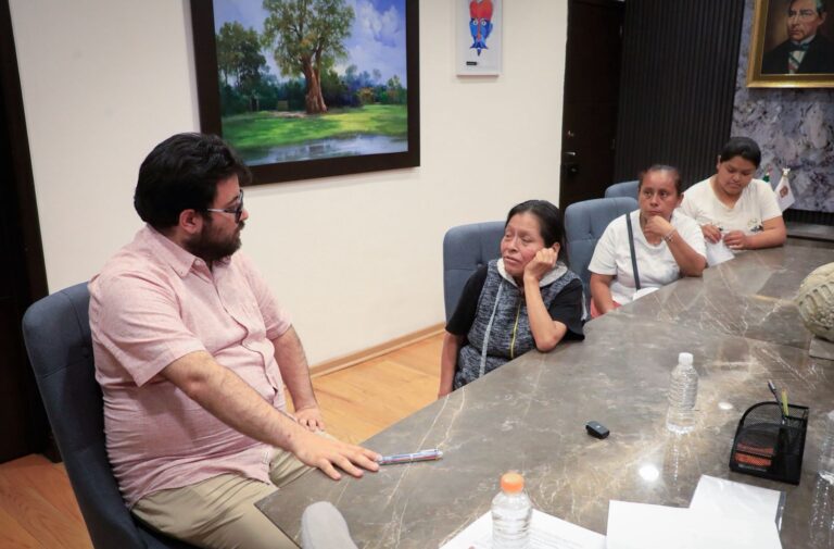 Seguiremos acompañando a las familias afectadas por las lluvias: Isaac Montoya