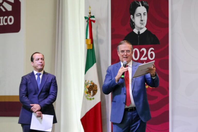 México y EU abren primera ronda formal de negociación rumbo a revisión del T-MEC México y EU abren primera ronda formal de negociación rumbo a revisión del T-MEC