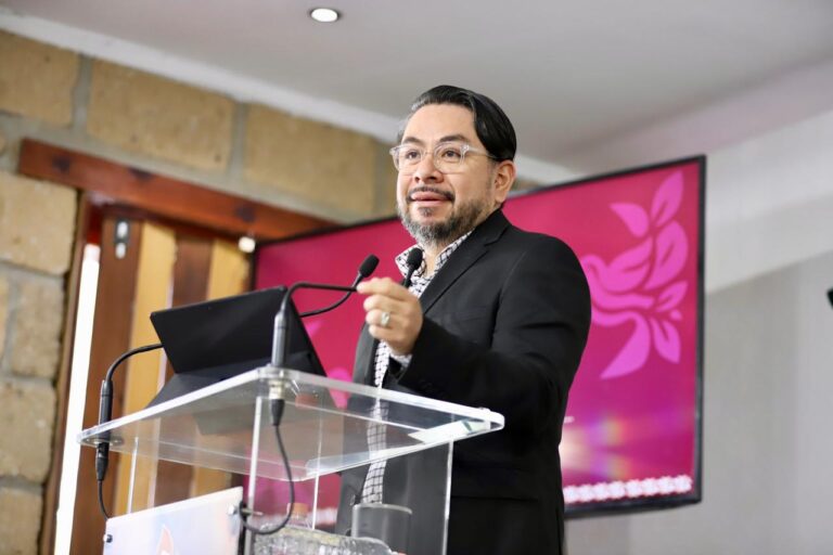 Nadie debe quedarse atrás en salud: Daniel Serrano