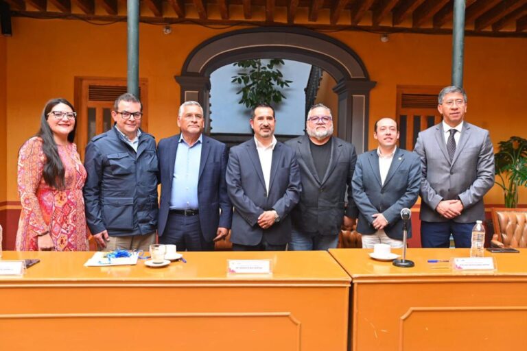 Proponen gobiernos digitales y vigilancia en tiempo real para combatir corrupción en Edomex