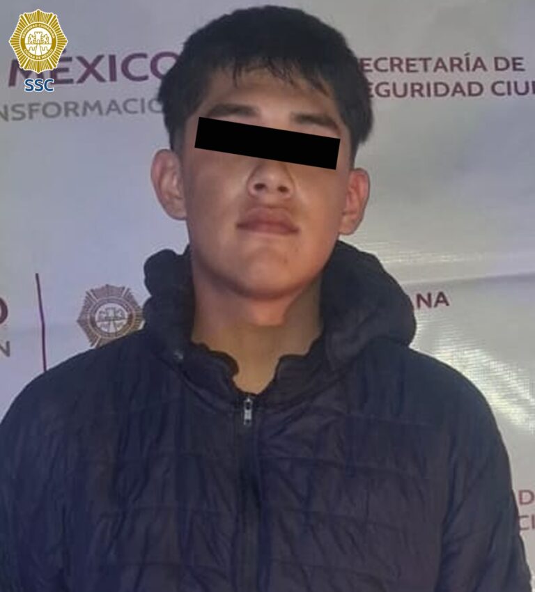 Capturan en Venustiano Carranza a motociclista armado tras denuncia viral en redes sociales