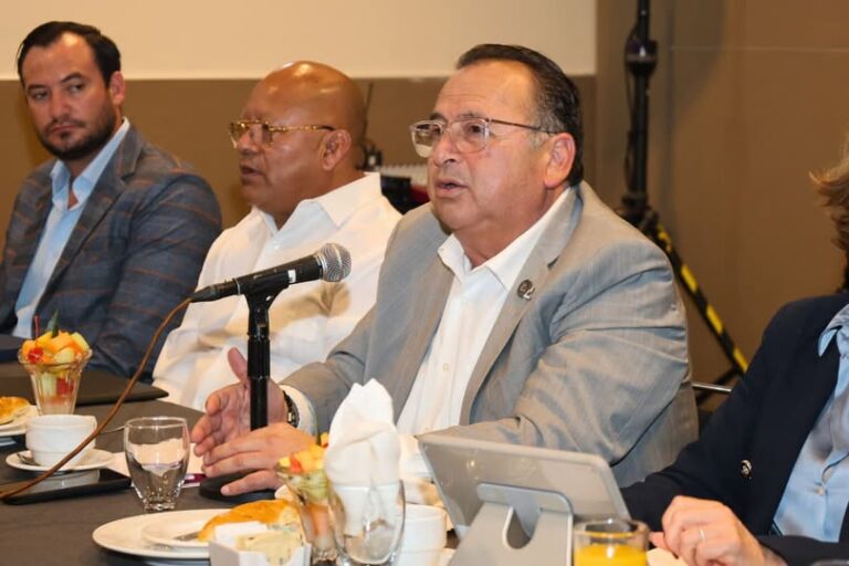 No podemos bajar la guardia en los temas estratégicos para la competitividad de Baja California: Olivaldo Paz