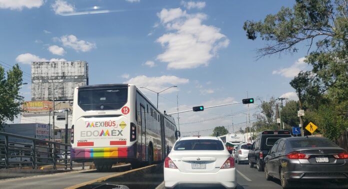 Transporte urbano en México movilizó a 244 millones de pasajeros en abril; Valle de México concentra más del 73% de los viajes