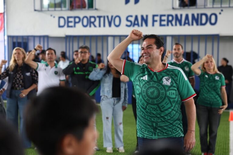 Hay que garantizar apoyos económicos y logísticos a deportistas mexicanos que representen al país en competencias internacionales: Enrique Vargas