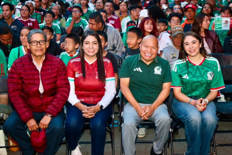 Cientos de familias celebran en Tenayuca el pase de México a los dieciseisavos de final del Mundial 2026