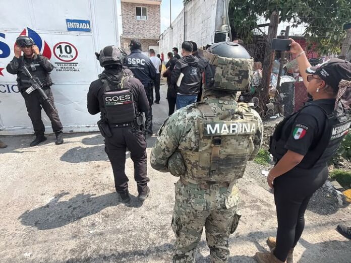 Aseguran dos gaseras vinculadas al robo de hidrocarburos en Ecatepec; una persona fue detenida