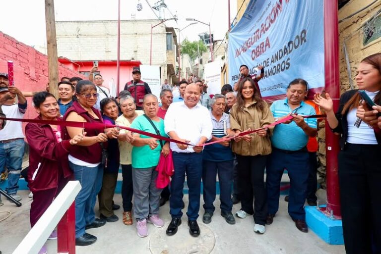 Rehabilitan andador en San Juan Ixhuatepec como parte de estrategia de prevención del delito en Tlalnepantla