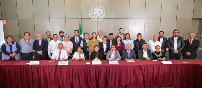 Revisan avances del Plan Integral para el Oriente del Estado de México; prevén obras en 10 municipios