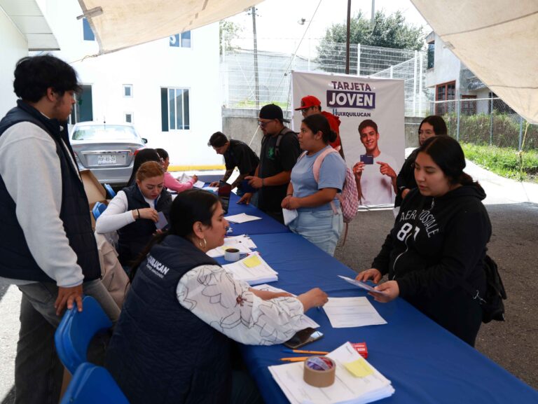 “La juventud de Huixquilucan no está sola”: inicia entrega de la Tarjeta Joven 2026 para más de mil 300 beneficiarios