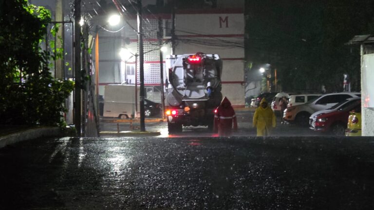 Tlalnepantla intensifica trabajos en Los Reyes Ixtacala; prevén restablecer operación del Cárcamo INDECO este domingo