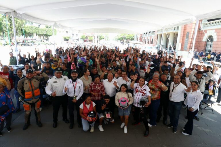 Impulsan certificación de motociclistas ante aumento de accidentes viales en el Estado de México Impulsan certificación de motociclistas ante aumento de accidentes viales en el Estado de México