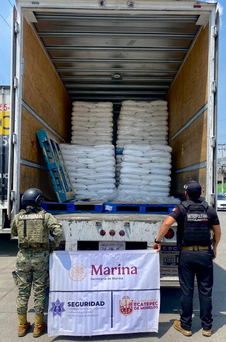 Recuperan en Ecatepec cargamento de azúcar valuado en 3 millones de pesos tras reporte de robo Recuperan en Ecatepec cargamento de azúcar valuado en 3 millones de pesos tras reporte de robo