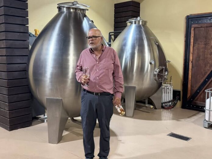 “Poco vino, pero de calidad”: Bodegas F. Rubio del Valle de Guadalupe apuesta por la excelencia pese a la crisis del agua