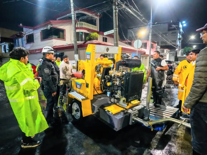Inician repavimentación de 8.2 kilómetros en Cuautepec; beneficiará a 13 colonias de GAM