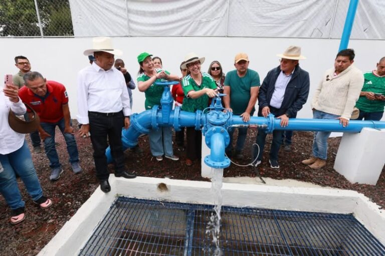 Infraestructura hidráulica y más de 500 calles pavimentadas transforman comunidades de Ecatepec