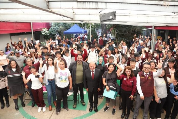 CETIS 165 recibe más de 1.1 millones de pesos para fortalecer infraestructura y equipamiento educativo