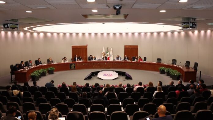 IEEM recibe 262.3 mdp para preparar la elección de 2027 y acredita a dos nuevos partidos nacionales