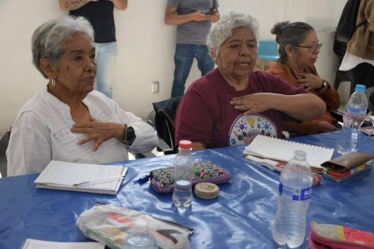 Nezahualcóyotl fortalece la salud cerebral de adultos mayores con taller de envejecimiento saludable