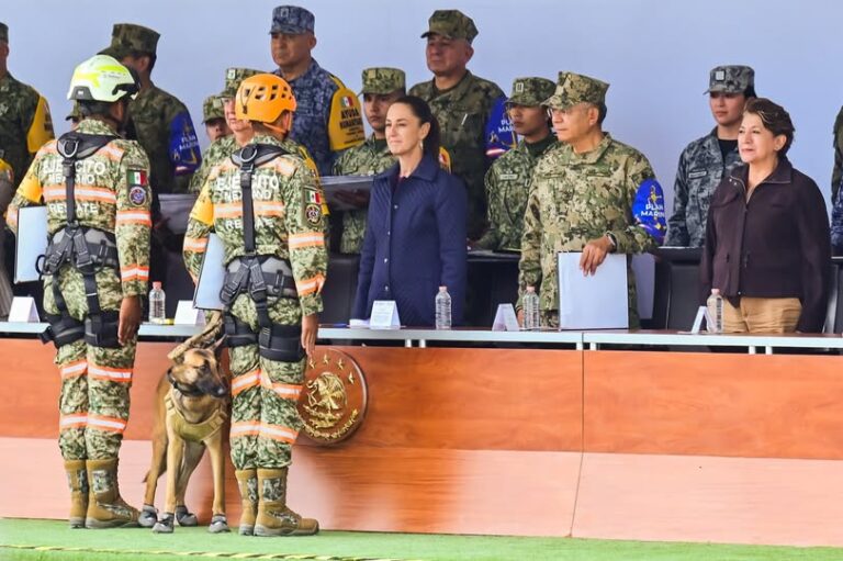 Reconocen labor del agrupamiento mexicano que participó en rescate tras sismos en Venezuela