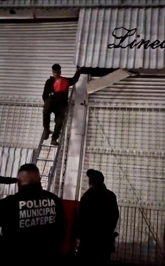 Detienen a exempleado por presunto robo de más de 60 mil pesos en negocio de Ecatepec