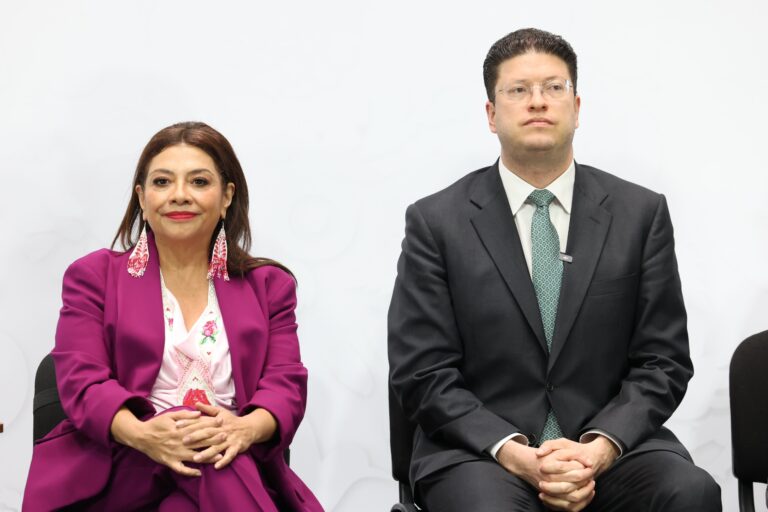 Más de 1.35 millones disfrutaron el México-Inglaterra con saldo blanco en la CDMX: Clara Brugada Más de 1.35 millones disfrutaron el México-Inglaterra con saldo blanco en la CDMX: Clara Brugada