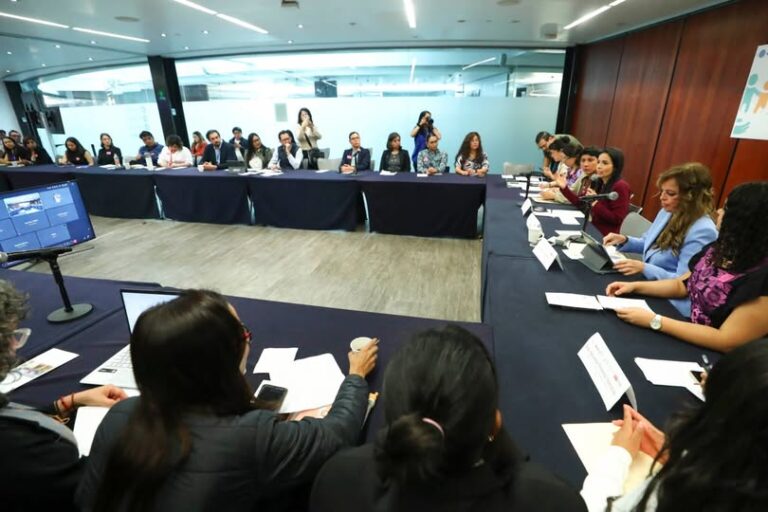 Senado abre debate para frenar violencia digital y explotación sexual infantil Senado abre debate para frenar violencia digital y explotación sexual infantil