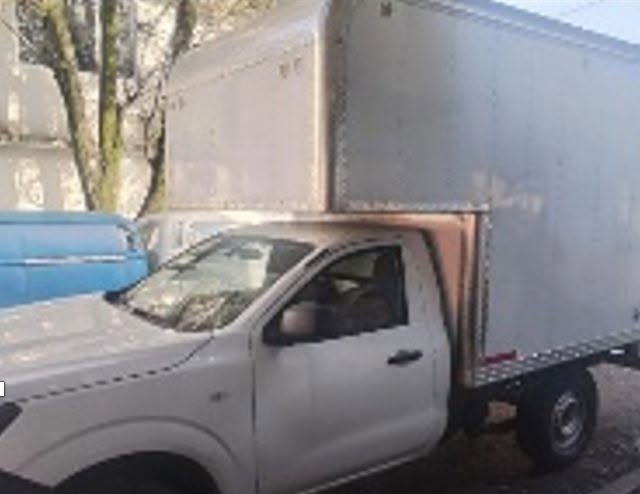 Recuperan cinco vehículos, uno de ellos con mercancía intacta, durante operativos en Naucalpan