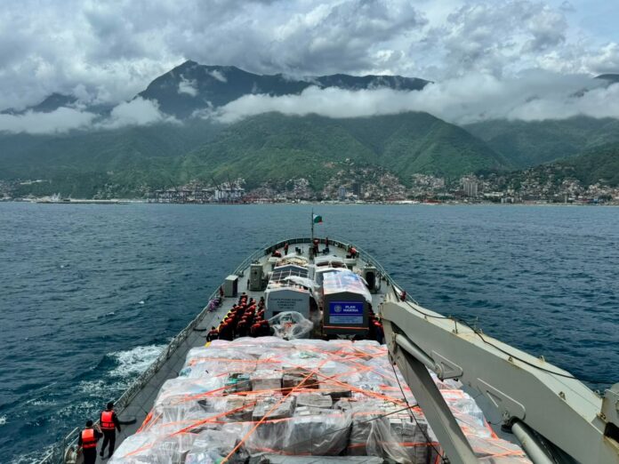 Buques de la Armada de México llegan a Venezuela con 388 toneladas de ayuda humanitaria
