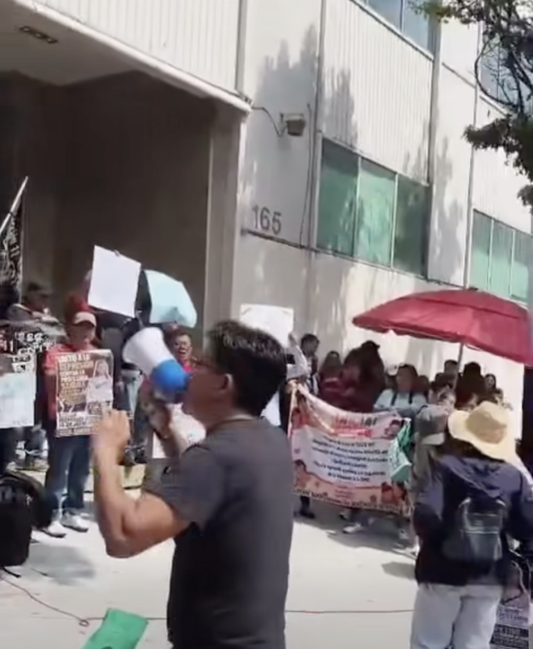 CNTE regresa a las calles de la CDMX para exigir cumplimiento de acuerdos pendientes con la SEP CNTE regresa a las calles de la CDMX para exigir cumplimiento de acuerdos pendientes con la SEP