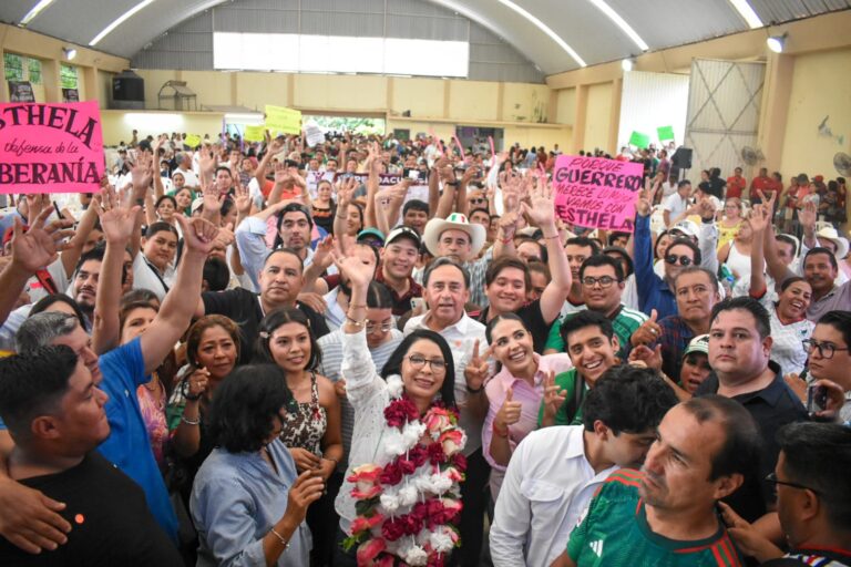 Convocan a asamblea sobre soberanía nacional en Acapulco tras encuentro informativo en Iguala Convocan a asamblea sobre soberanía nacional en Acapulco tras encuentro informativo en Iguala