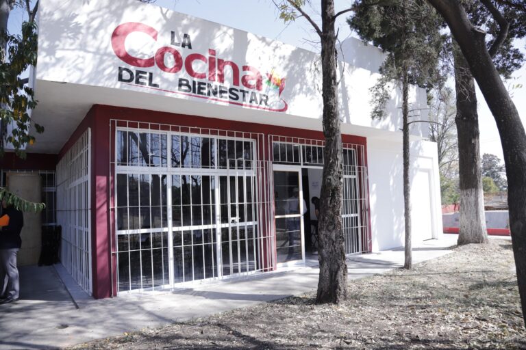 Cocinas comunitarias de Tlalnepantla superan 400 mil servicios de alimentación en 2026