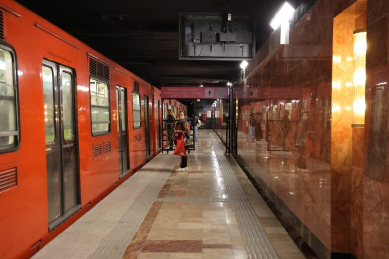 Concluye modernización de tres estaciones de la Línea 2 del Metro con inversión de 2 mil 200 millones de pesos Concluye modernización de tres estaciones de la Línea 2 del Metro con inversión de 2 mil 200 millones de pesos