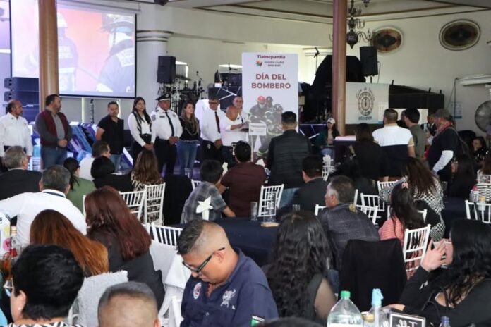 Tlalnepantla destina más de 9 mdp al Cuerpo de Bomberos, cumplen 59 años