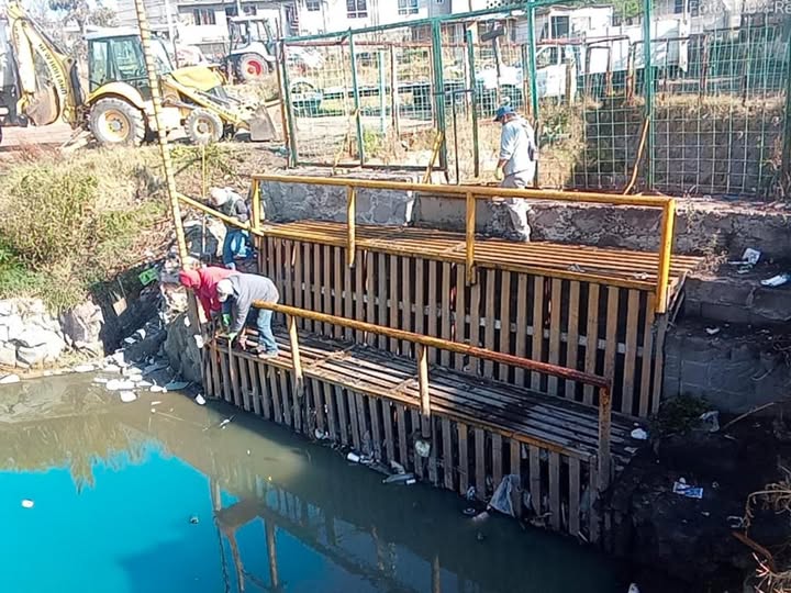 Retiran hasta 100 toneladas de basura y azolve de la Presa El Ángulo para reducir riesgos por lluvias Retiran hasta 100 toneladas de basura y azolve de la Presa El Ángulo para reducir riesgos por lluvias
