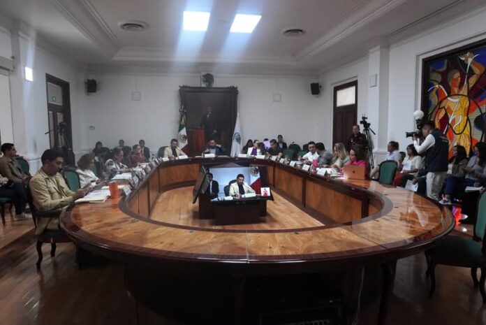 Cabildo de Tlalnepantla aprueba apoyos para mujeres y ajustes al programa de obra 2026
