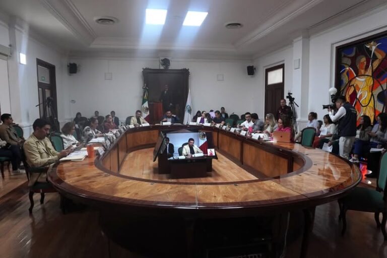 Cabildo de Tlalnepantla aprueba apoyos para mujeres y ajustes al programa de obra 2026