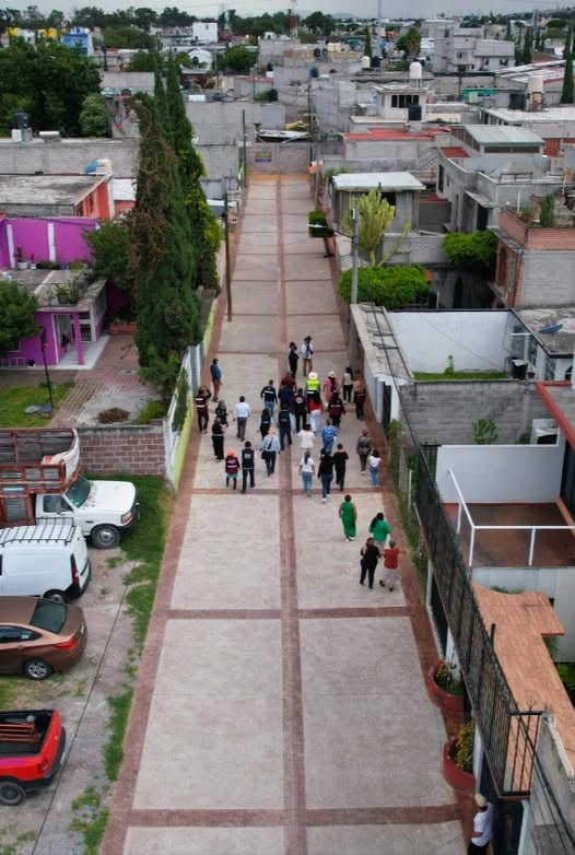Ecatepec busca abatir más de 50% del rezago en pavimentación, agua y drenaje