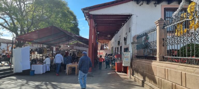 Santa Clara del Cobre alista su feria artesanal con expectativa de 130 mil visitantes y 32 mdp en derrama económica