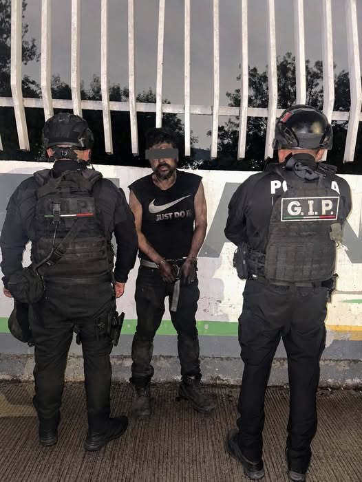 Detienen a hombre con cinco envoltorios de presunta droga en San Juan Ixhuatepec