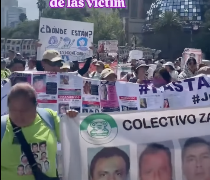 Familias de desaparecidos marchan en CDMX: “No buscamos cifras, buscamos personas”