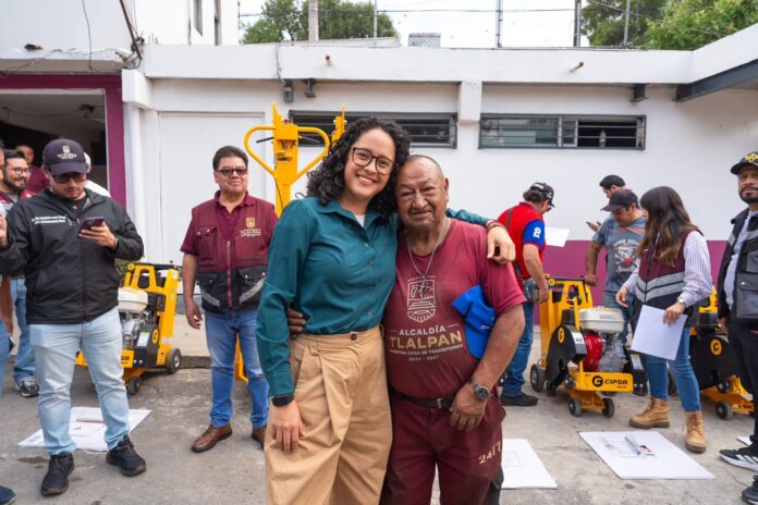 Tlalpan refuerza bacheo con nueva maquinaria; busca superar 30 mil reparaciones en 2026