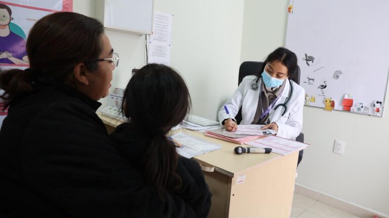 Regreso a clases en Tecámac: expiden certificados médicos gratuitos en seis sedes durante agosto