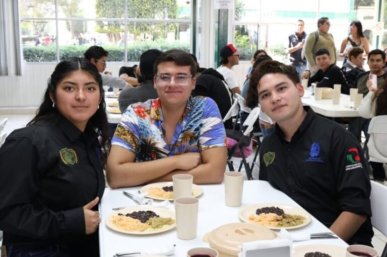 Tlalnepantla mantiene 37 Cocinas del Bienestar y proyecta abrir tres más