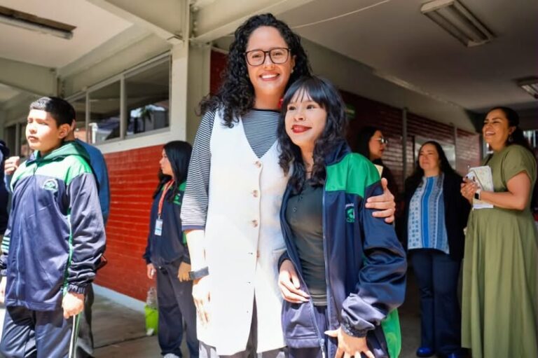 Conalep Tlalpan II estrena laboratorio tecnológico con 25 computadoras