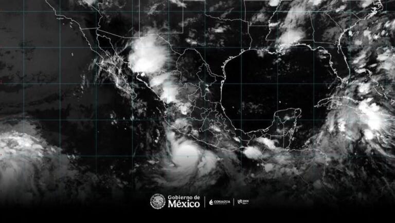 Huracán Polo alcanza categoría 4; activa vigilancia desde Guerrero hasta Colima