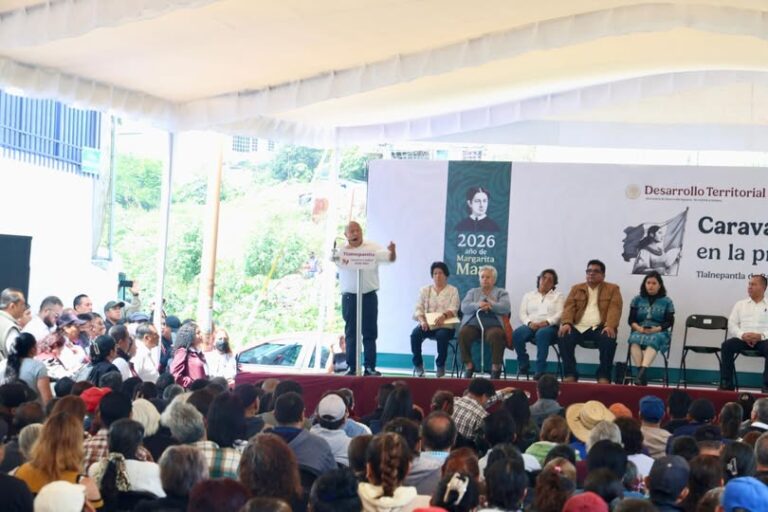Mujeres reciben 970 títulos de propiedad en Tlalnepantla; suman mil 670 documentos entregados