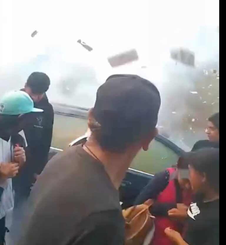 Muere adolescente de 16 años tras explosión de pirotecnia en procesión de Cuautitlán Izcalli Muere adolescente de 16 años tras explosión de pirotecnia en procesión de Cuautitlán Izcalli
