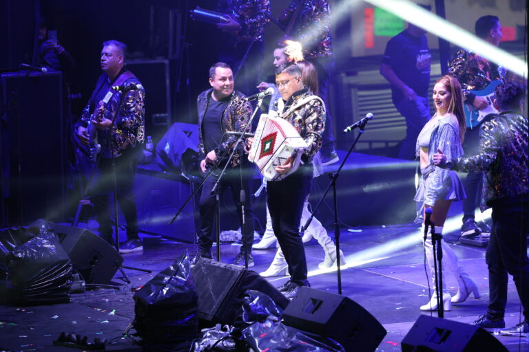 Cuatro sedes celebrarán el Grito en Huixquilucan con Mi Banda El Mexicano y Caballo Dorado