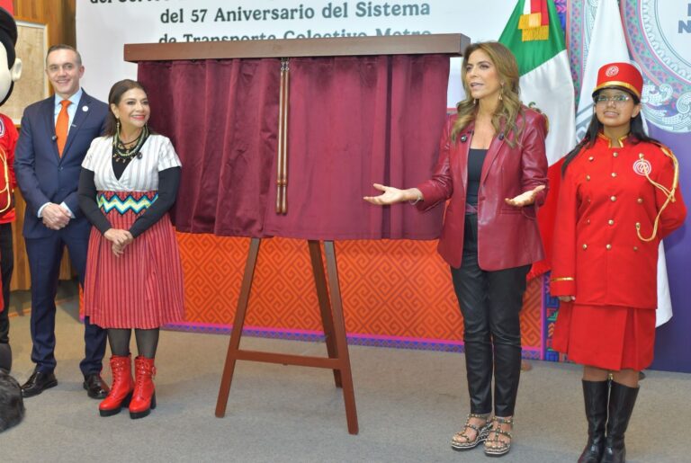 Metro de CDMX celebra 57 años con billete conmemorativo de la Lotería Nacional